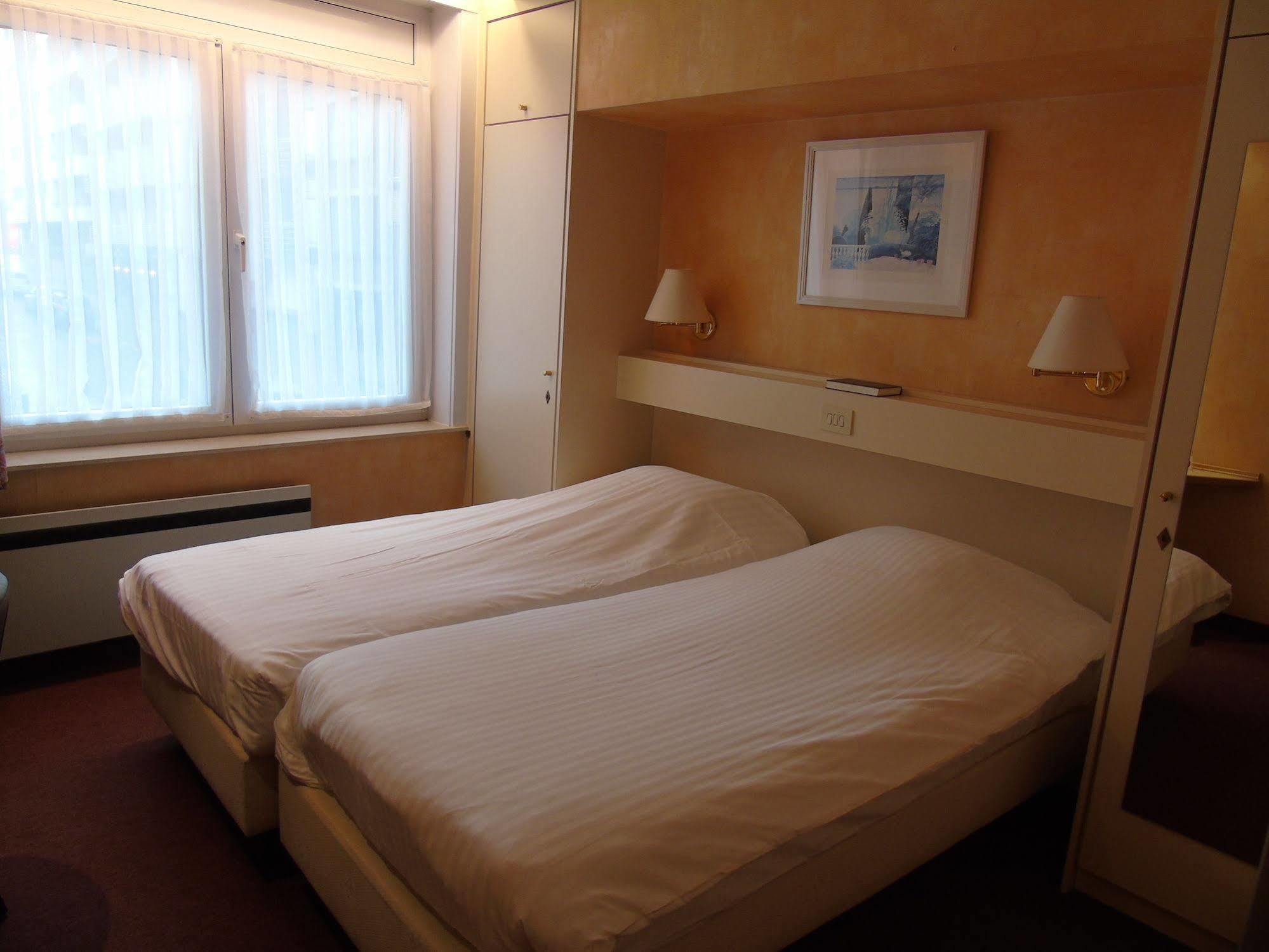 Hotel Pacific Ostenda Zewnętrze zdjęcie